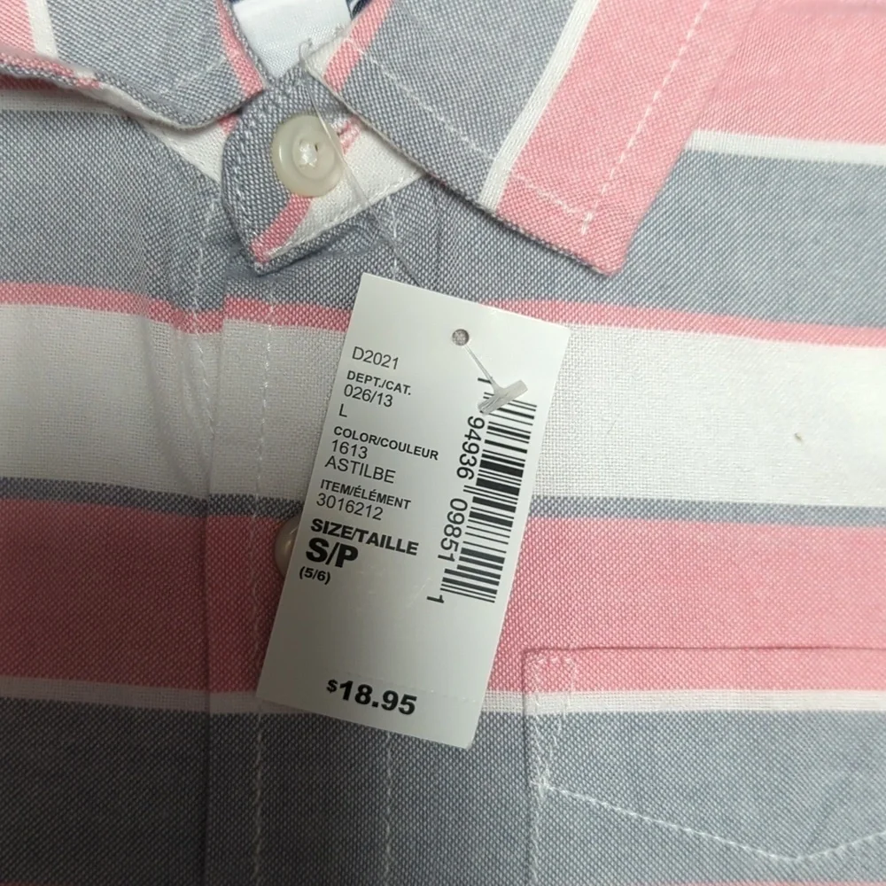 Children's Place NWT Boys Dress Shirt Size 5/6
